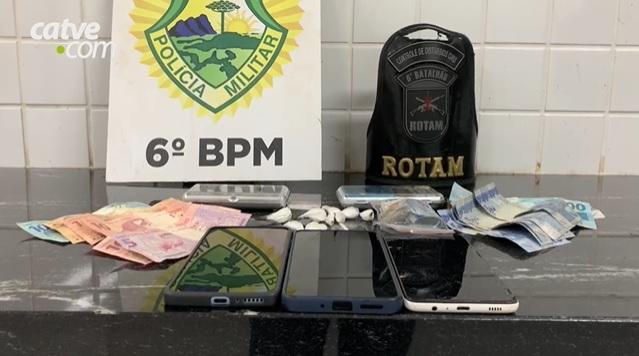 Pai e filho são presos por tráfico de drogas