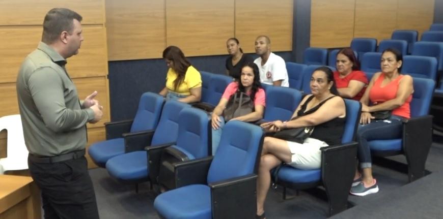 Trabalhadoras não recebem salário de empresa contratada pela prefeitura de Toledo