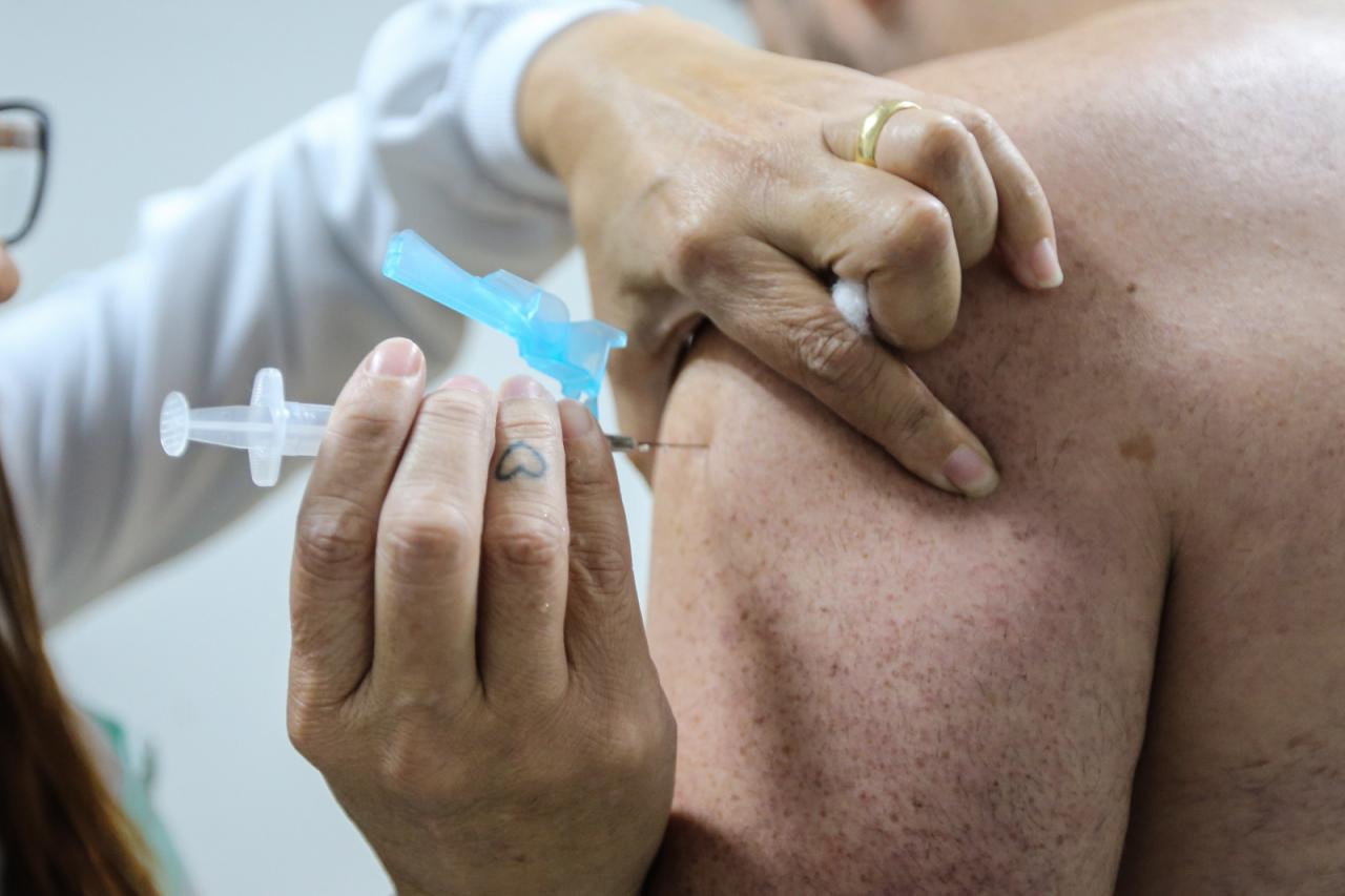 Vacinação contra a gripe começa nesta terça (1) em Santa Helena