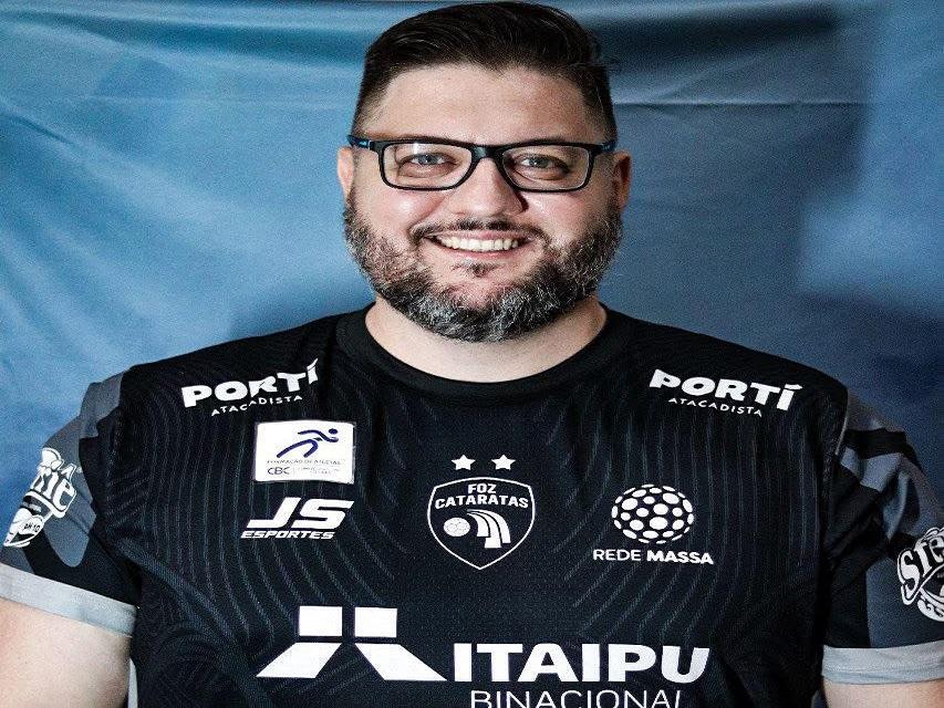 De saída do Foz Cataratas, Marlus Sokolowski poderá assumir o Santa Helena Futsal