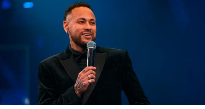 Em leilão, Neymar faz pedido divertido