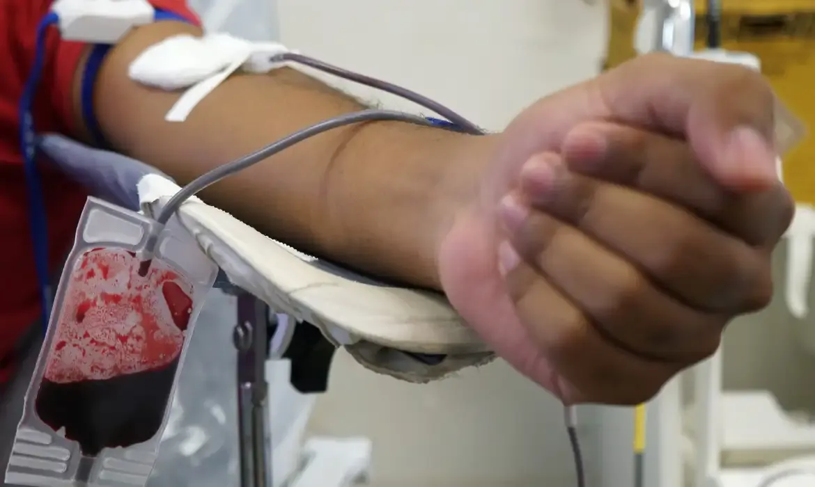 Junho Vermelho: campanha incentiva doação de sangue no Paraná