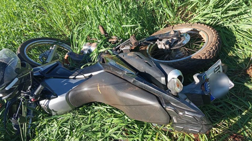 Motociclista fica em estado grave em batida na PR 471