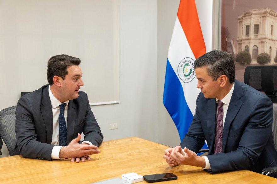 Porto de Santa Helena é pauta de encontro entre Ratinho Junior e presidente do Paraguai