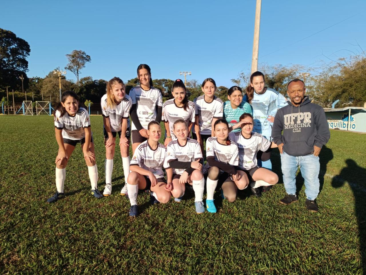 Sob frio intenso, Santa Helena realiza fase municipal do Paraná Bom de Bola