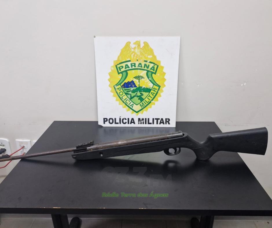 Suspeitos fogem e espingarda é apreendida após furto à mercado em Santa Helena