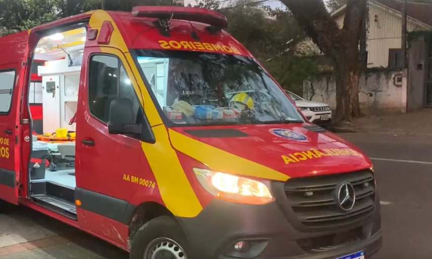 Criança de 7 anos é ferida na cabeça por cachorro na região.