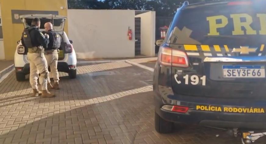 VEJA! Homem é detido em Cascavel com grande quantidade de maconha carregada em Santa Helena