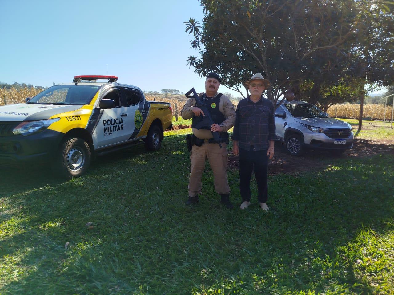 Patrulha Rural entrega novas placas em Santa Helena e inicia cadastro de propriedades em Diamante D’Oeste