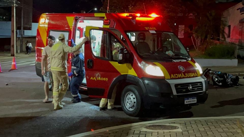 Irmãs gêmeas ficam em estado grave após acidente