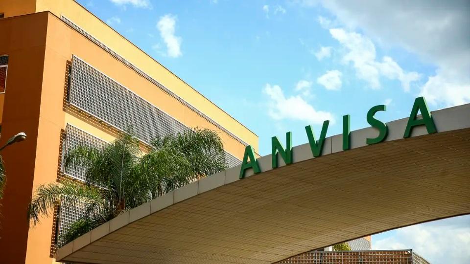 Anvisa manda retirar do mercado duas marcas de suplemento alimentar