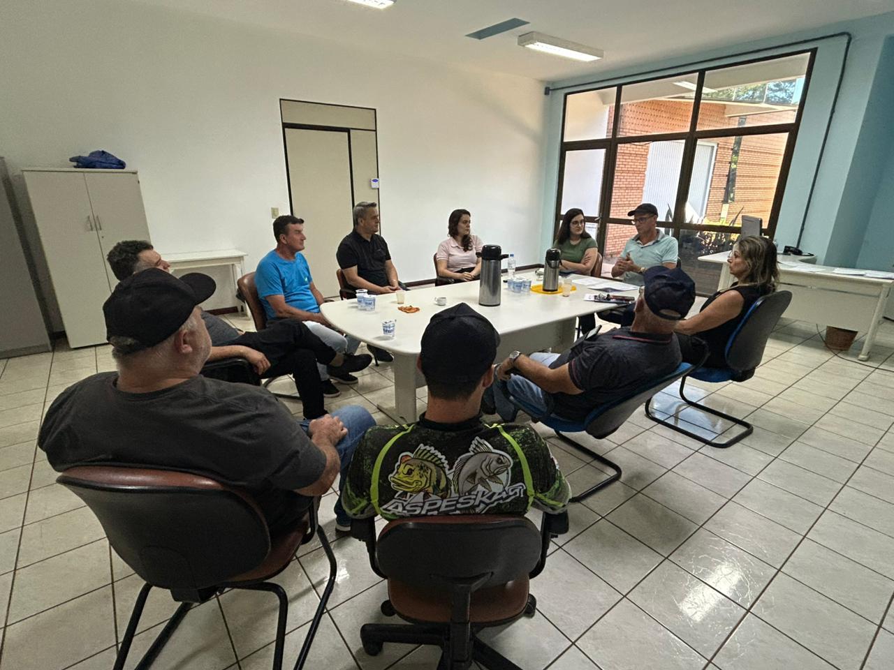 Comissão Municipal de Fiscalização de Águas realiza reunião e define ações para regularização de poços rurais