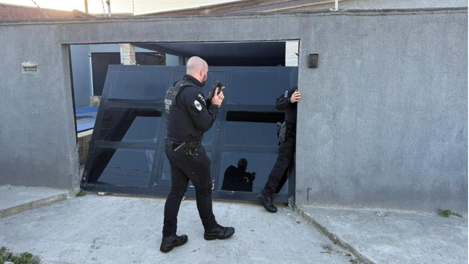 Operação da Polícia Civil do Paraná cumpre 35 mandados e apreende mais de 1 tonelada de cocaína