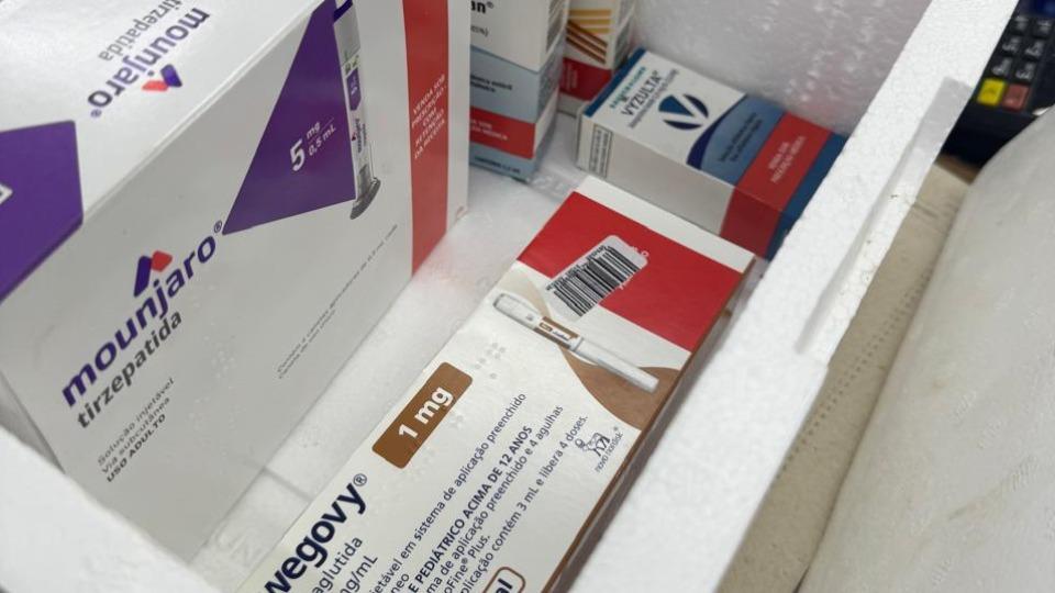 Polícia desarticula esquema de roubo e venda de medicamentos emagrecedores no Paraná