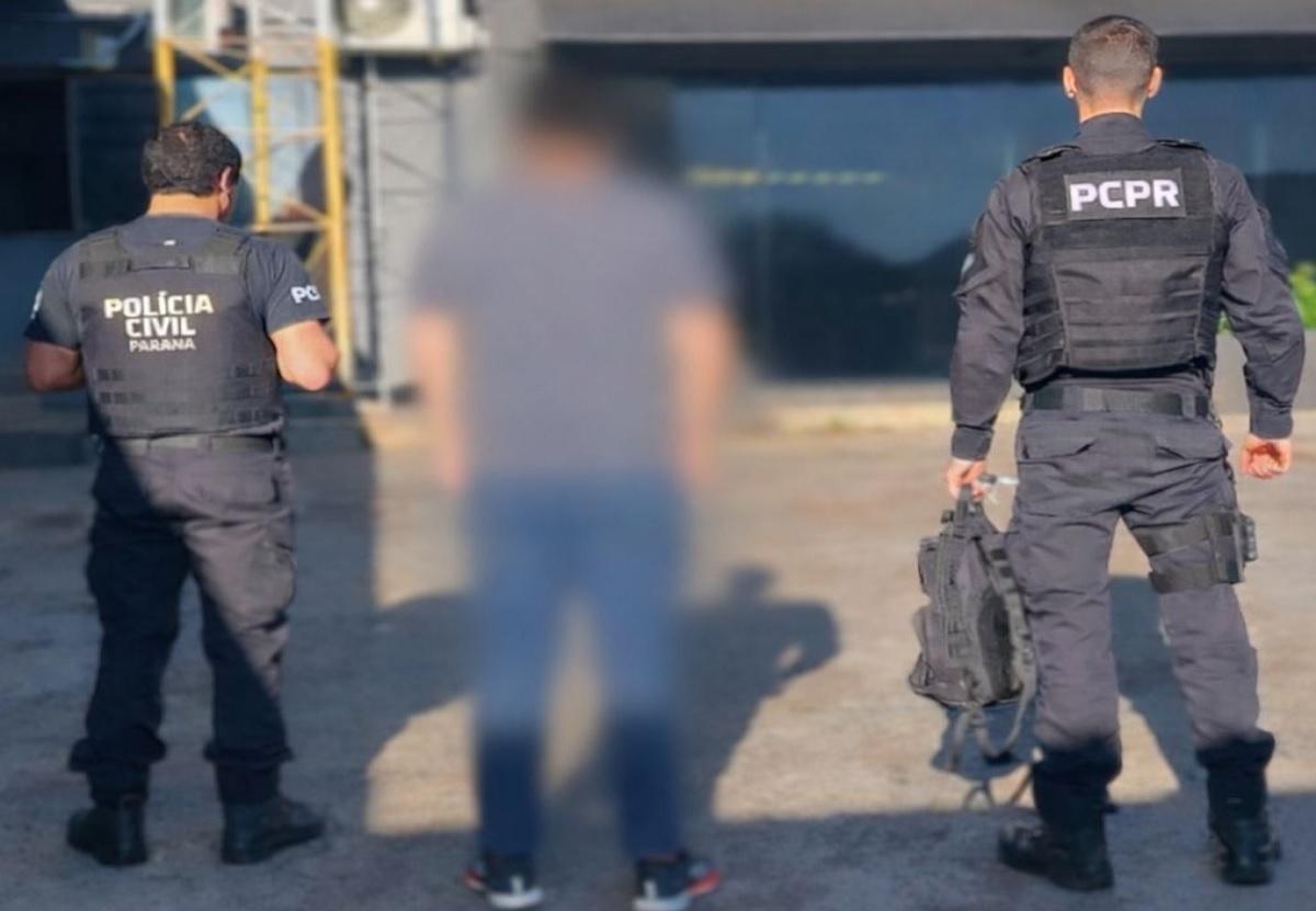 Homem é preso após gravar mulheres com câmera escondida em banheiro