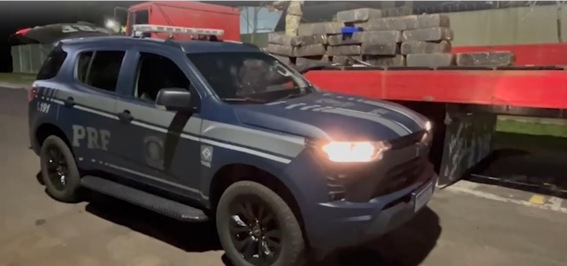 Menos de dois anos depois, caminhoneiro é novamente preso com mais de uma tonelada de maconha na região