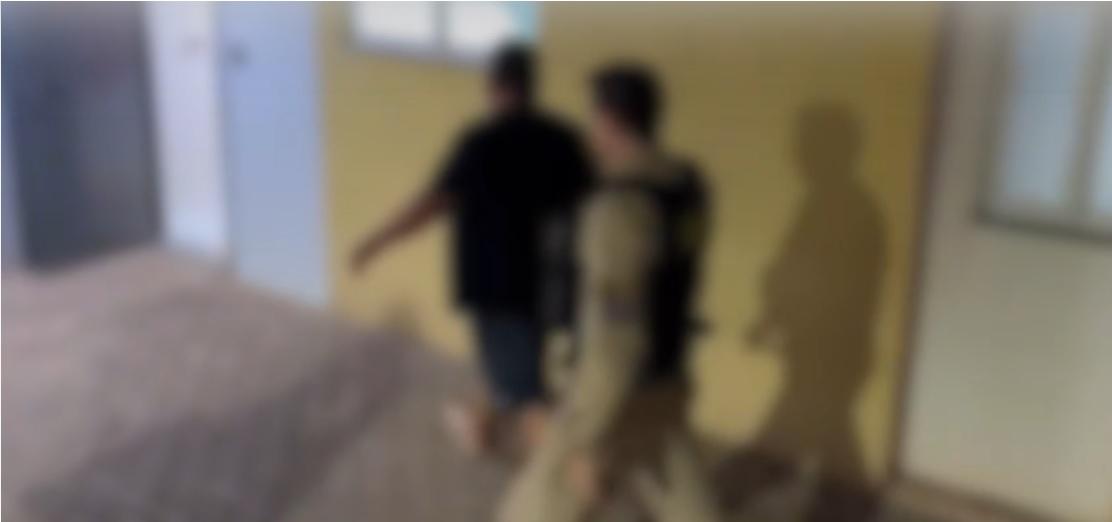 Esposa flagra marido se masturbando e discussão termina em caso de polícia