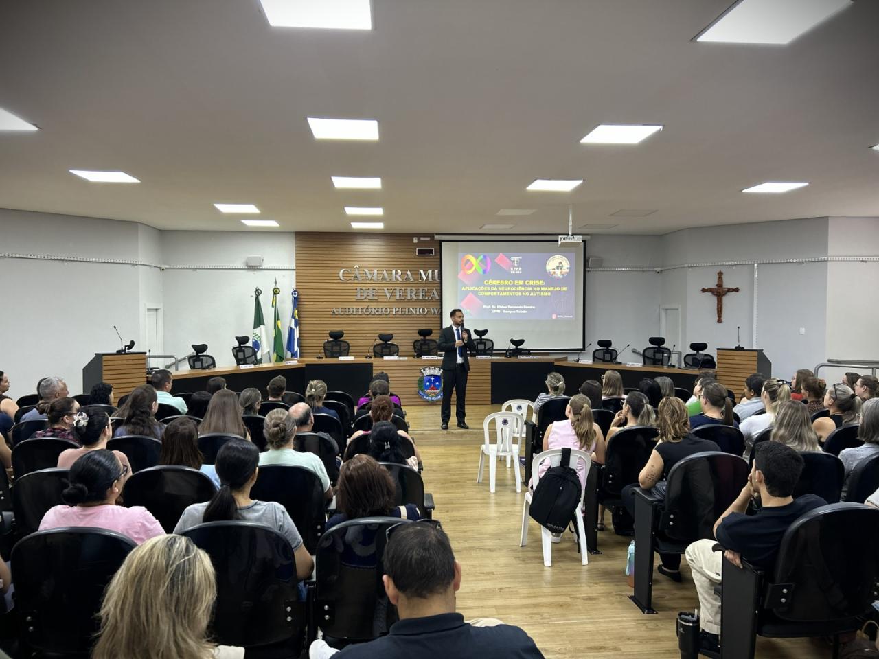 Professores da Rede Municipal participam de Formação Continuada em Santa Helena