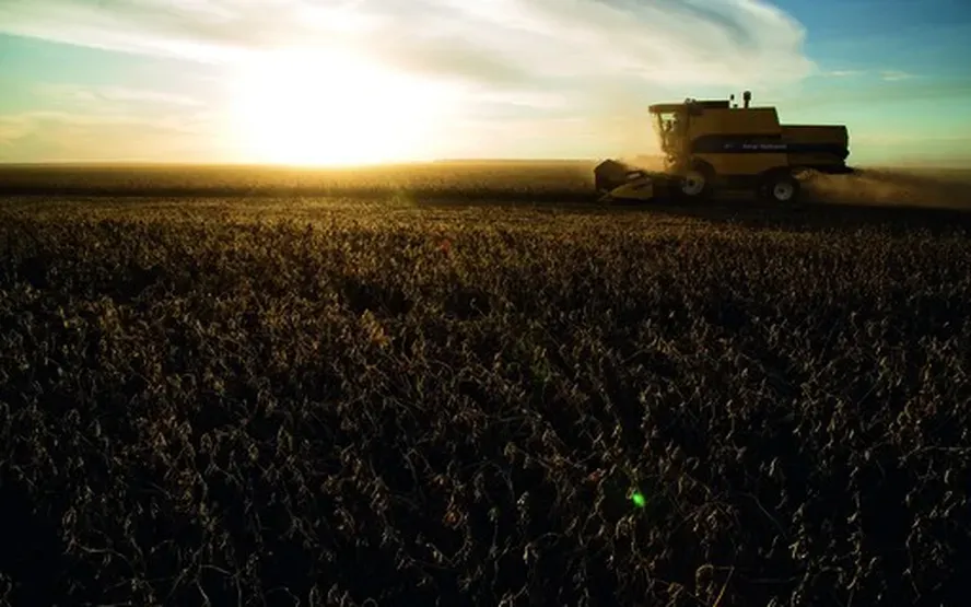 Agro cresceu 11,7% e liderou avanço do PIB brasileiro em 2025, diz IBGE