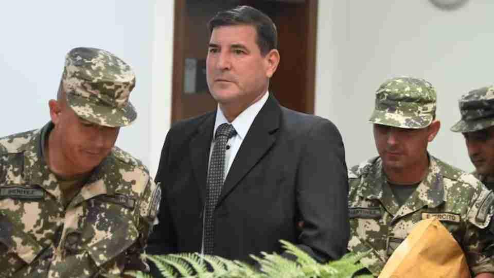 Brasil desiste de extradição e Justiça manda soltar militares paraguaios no caso Dakovo