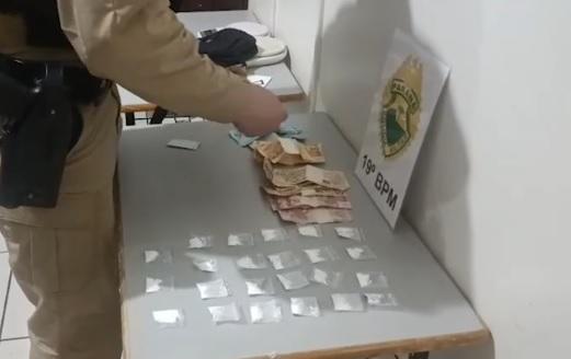 Perseguição termina com prisão por tráfico e apreensão de cocaína em Toledo