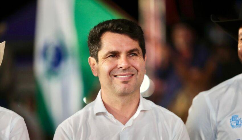 Pré- candidato ao governo do estado, Alexandre Curi divulga nota a imprensa após reultado da PR Pesquisas