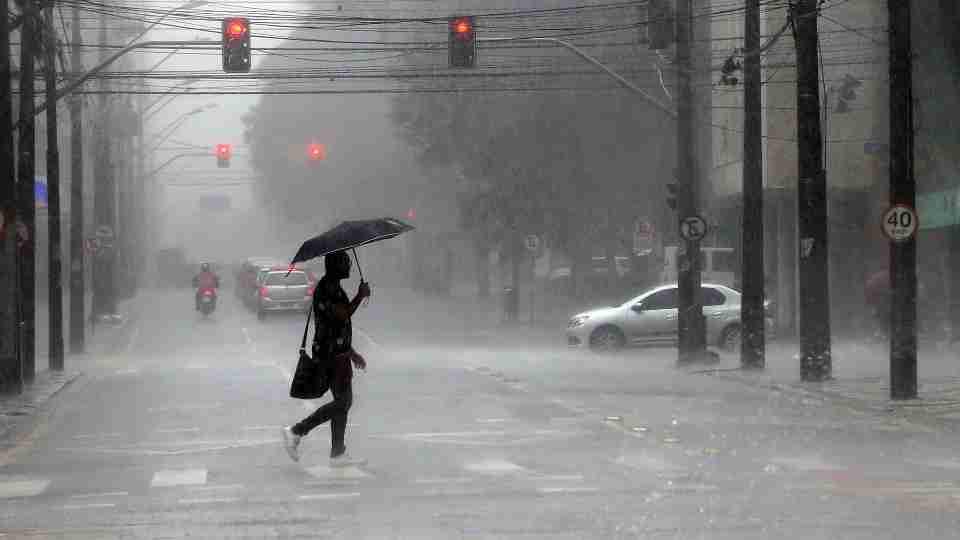 Simepar divulga acumulado de chuva no Paraná; Santa Helena está entre as cidades com maior volume registrado