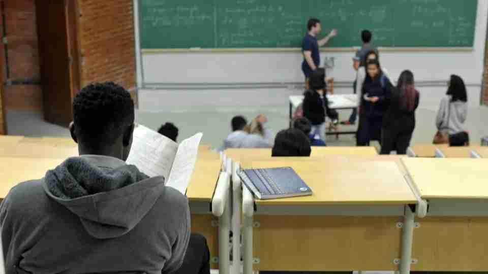 Aluno terá que pagar R$ 720 mil por ocupação indevida de cota racial
