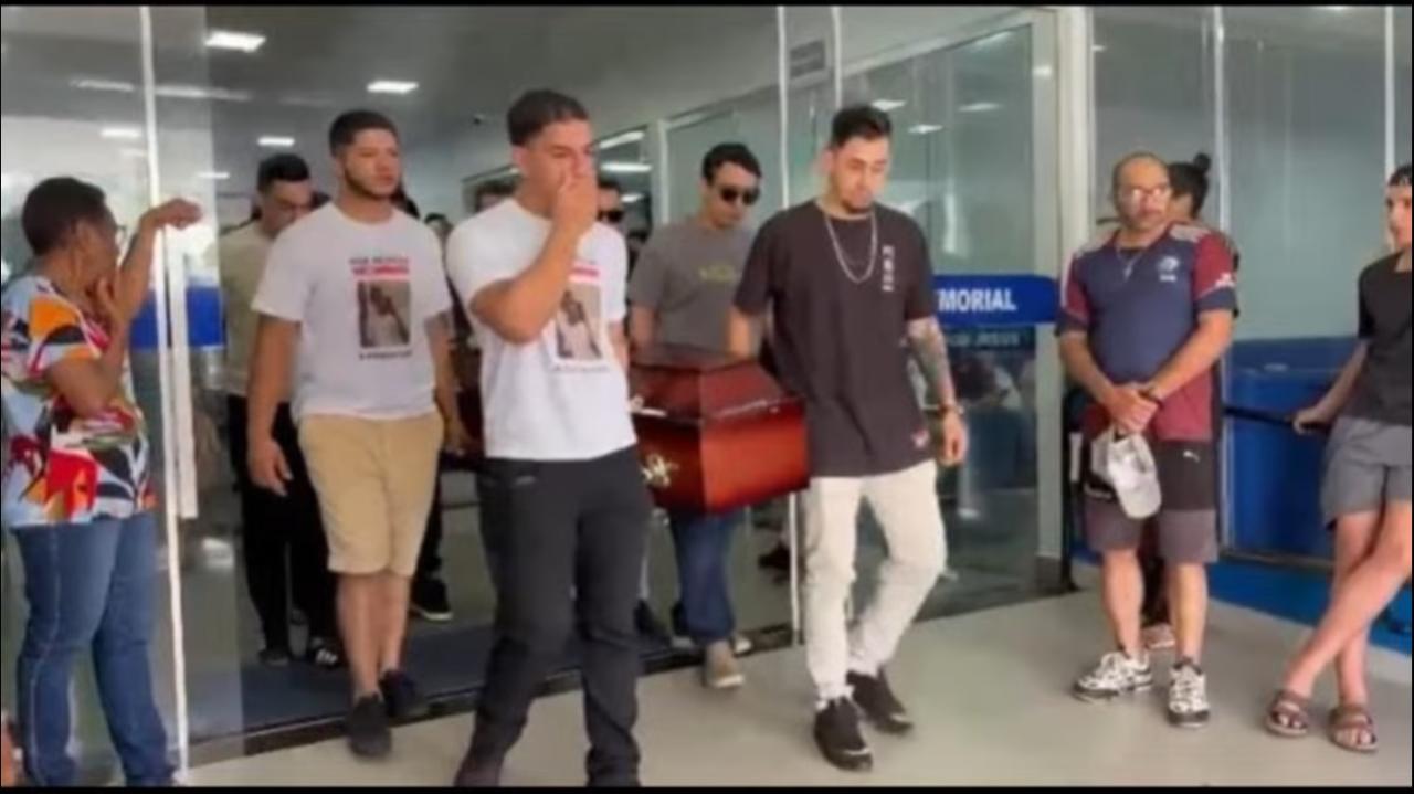 Após sete meses da morte de jovem durante abordagem policial,família luta por justiça