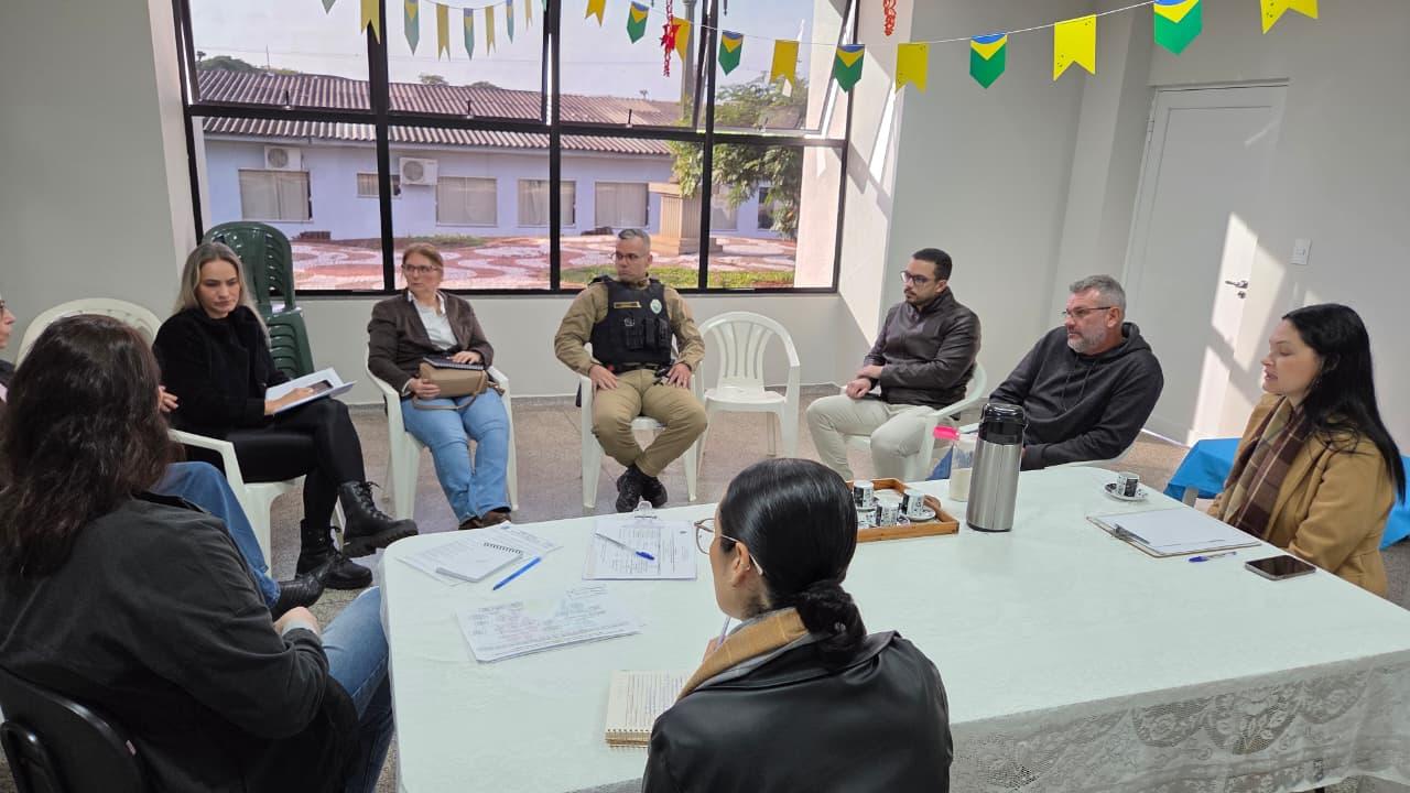 Comissão inicia elaboração de protocolo para atendimento a mulheres vítimas de violência em Santa Helena