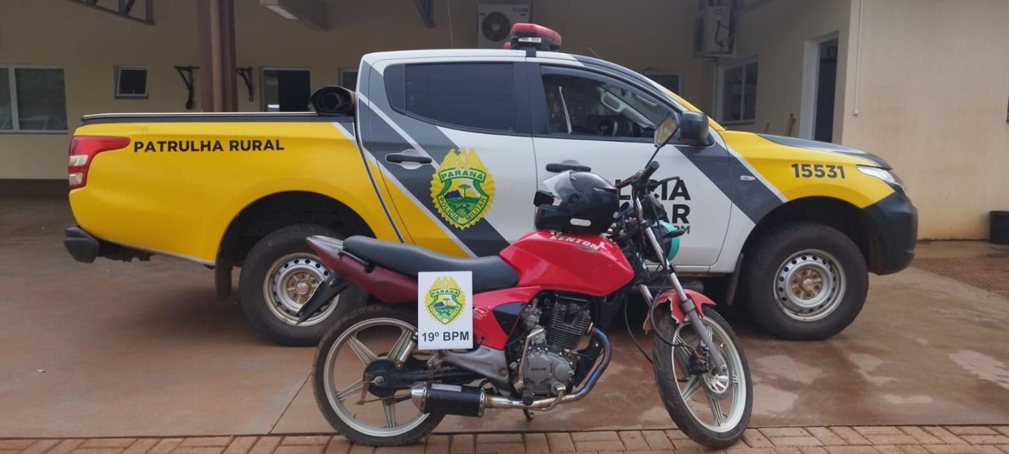 Homem armado e com motocicleta paraguaia invade casa em Santa Helena e acaba preso 