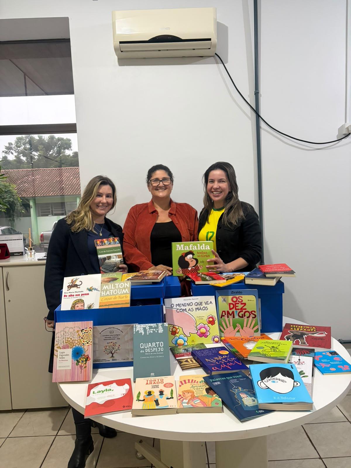 Santa Helena recebe Kit Biblioteca por meio do Convênio Linha Ecológica 2026
