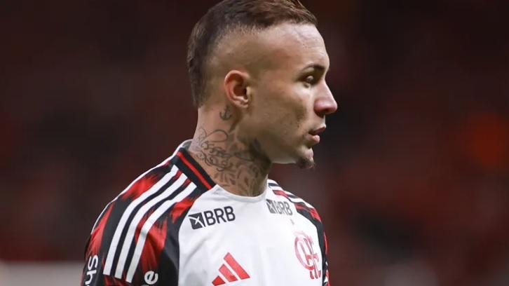 Grêmio aguarda fim da janela de transferência para tentar pré-contrato com Everton Cebolinha
