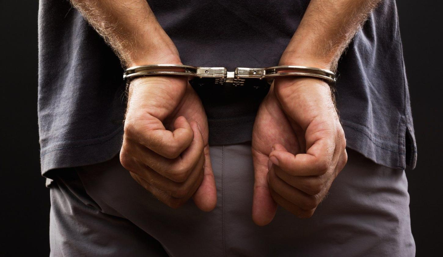 Ex-policial civil procurado pela Justiça é preso em UPA de Cascavel