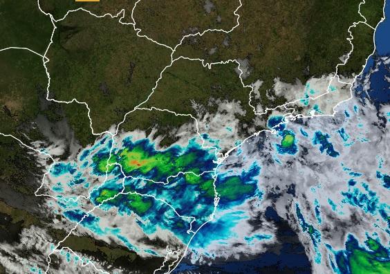PREVISÃO DO TEMPO: Temporal atinge Oeste do Paraná com alerta de granizo e vento de até 100 km/h