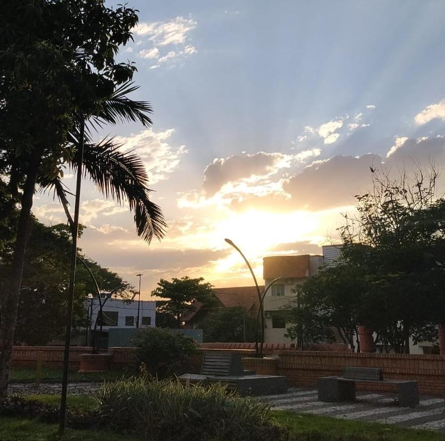 PREVISÃO DO TEMPO: terça-feira (18), com cara de verão no inverno do Oeste do Paraná