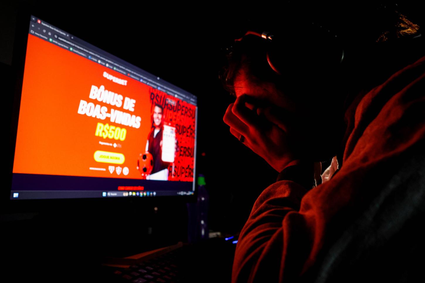 SUS amplia atendimento para pessoas com vício em apostas online