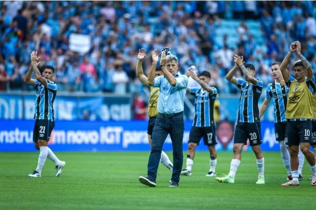 Bastidores: da Arena ao Rio, como Grêmio acertou saída de Luís Castro e volta de Renato