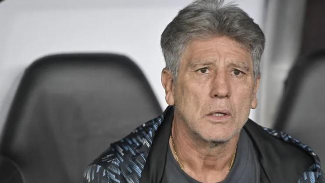 Opinião: Grêmio perde para o Botafogo, mas Renato chega com a missão de mudar tudo na Arena