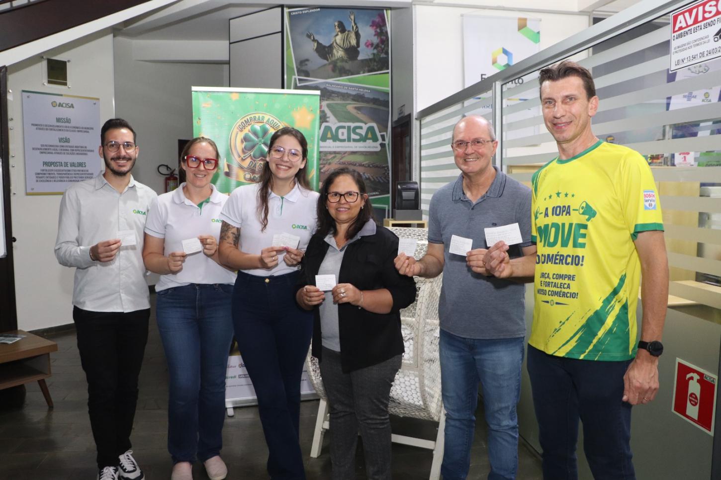 Acisa realiza terceiro sorteio da campanha Comprar Aqui Dá Sorte