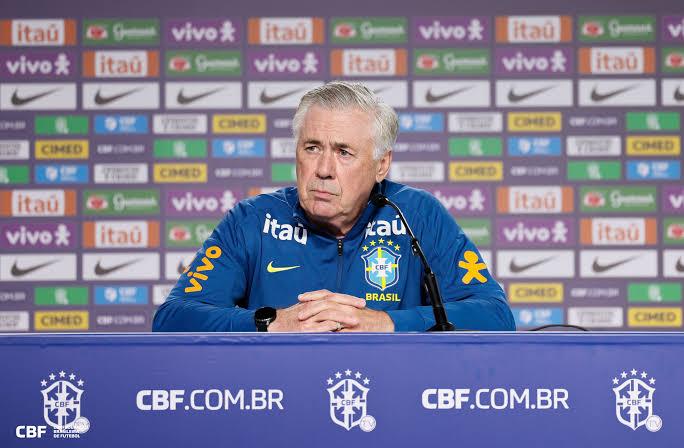 Ancelotti exalta Vinicius Júnior, mas admite que atacante da Seleção Brasileira não está em seu melhor momento