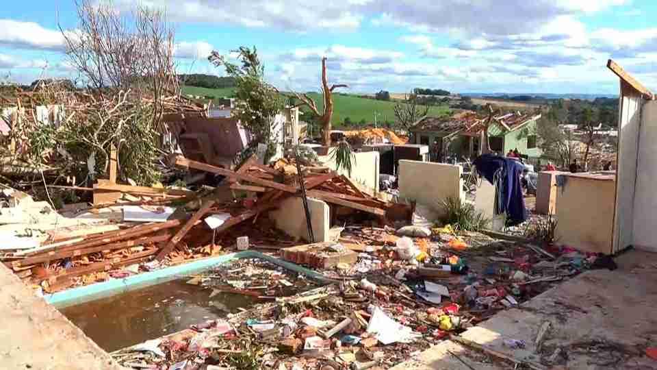 Polícia e MP investigam desvio de donativos às vítimas de tornado
