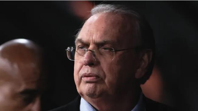 Análise: Elenco do Corinthians pede restrição do acesso ao vestiário e comprova “atrito” com Osmar Stabile