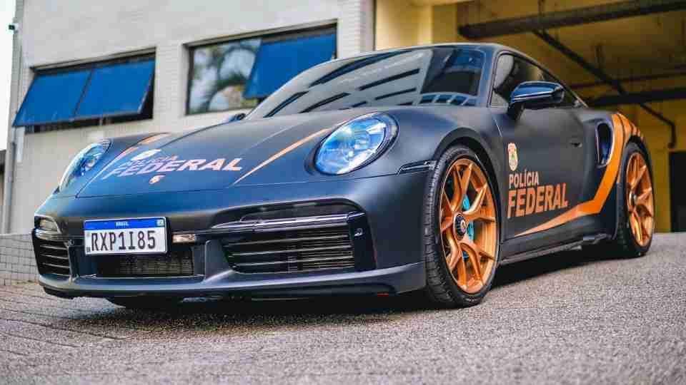 Porsche de R$ 1,5 milhão apreendido do crime organizado vira viatura da PF e será exibido em Chapecó