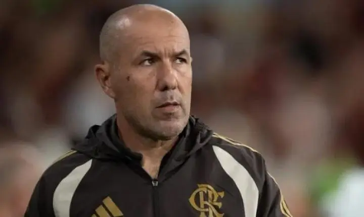 Leonardo Jardim expõe erro em gol sofrido na vitória do Flamengo pelo Brasileirão