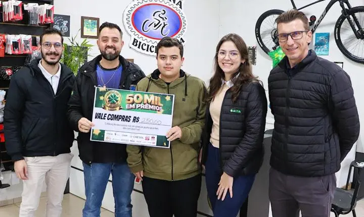 Acisa entrega prêmios do primeiro sorteio da campanha Comprar Aqui dá Sorte 2026