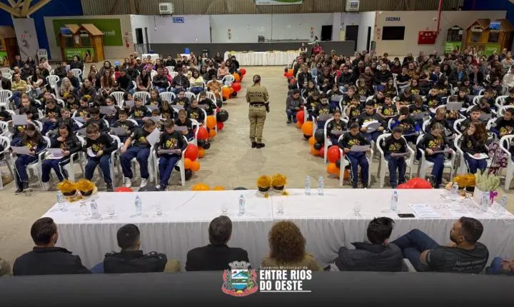 Após anos sem realizar o programa, Entre Rios do Oeste celebra formatura do PROERD