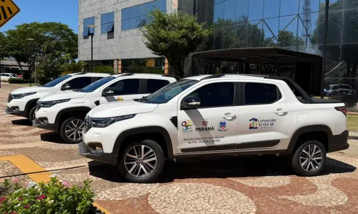 Com investimento de meio milhão de reais Santa Helena entrega veículos a rede de Assistência Social