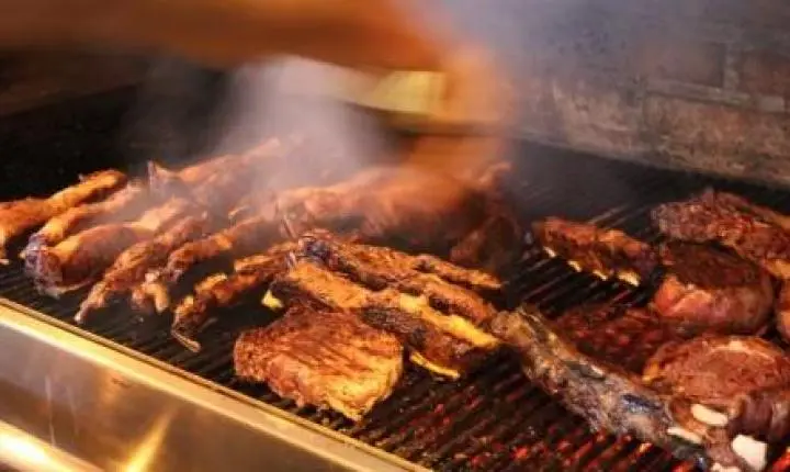 Copa do Mundo é sinônimo de churrasco? Setor de carnes aposta em aumento no consumo