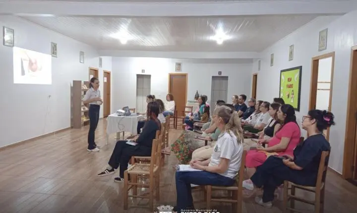 Entre Rios do Oeste celebra o Agosto Dourado com Encontro Especial para Gestantes